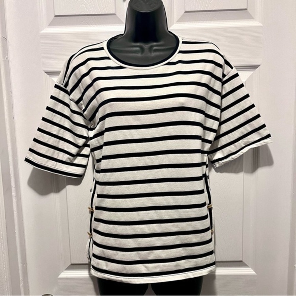 Zara Top Striped Black White shirt Women Medium short sleeve crew neck